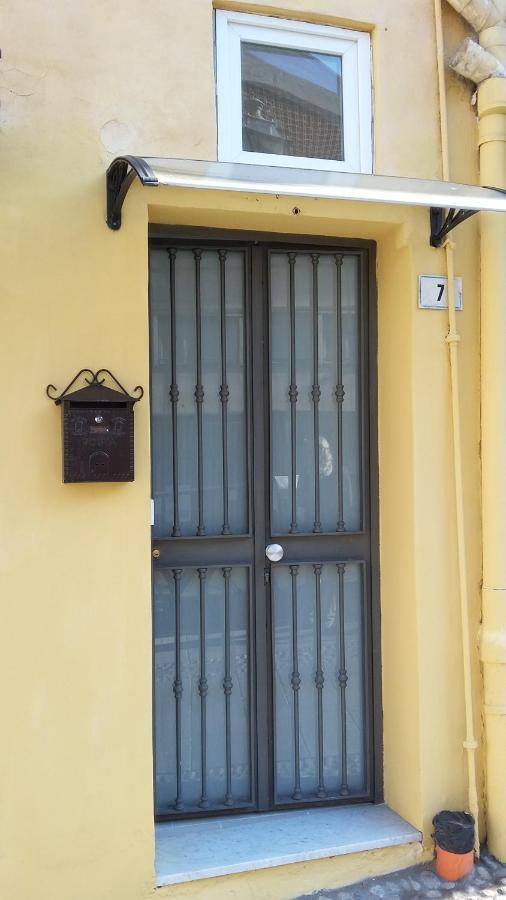 Max In Center Parking Privato Nel Prezzo Leilighet Sanremo Eksteriør bilde
